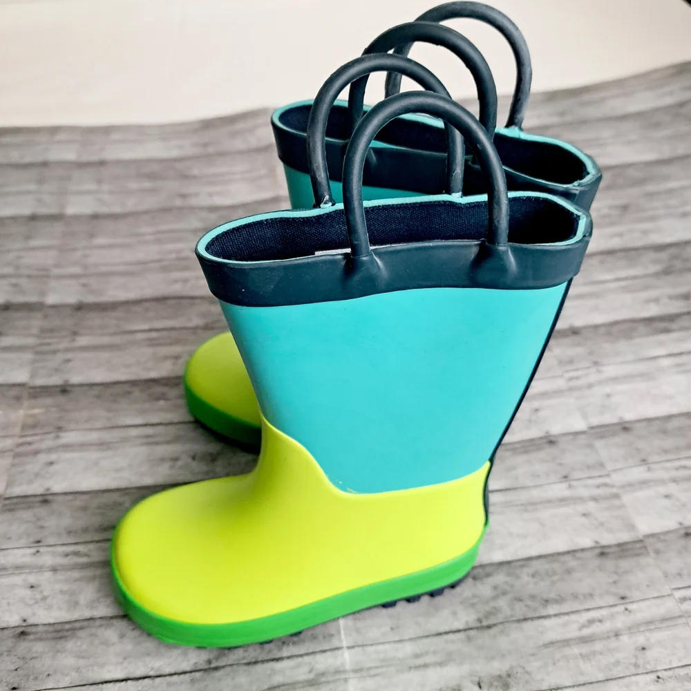 Cat & Jack Kids' Blue and Green Rain Boots